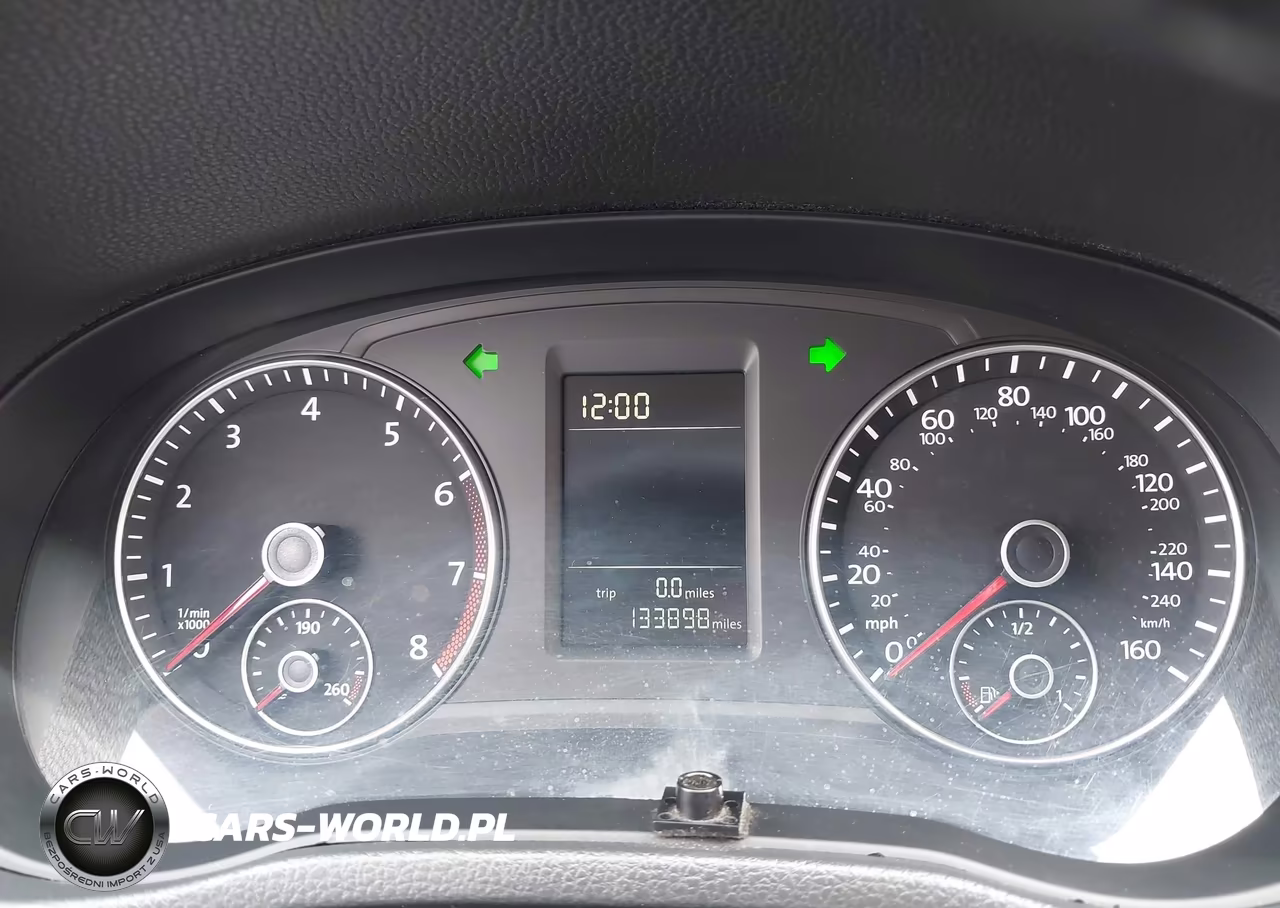2015 Volkswagen Passat 1.8T Wolfsburg Edition VIN:1VWAT7A30FC050494 - 7