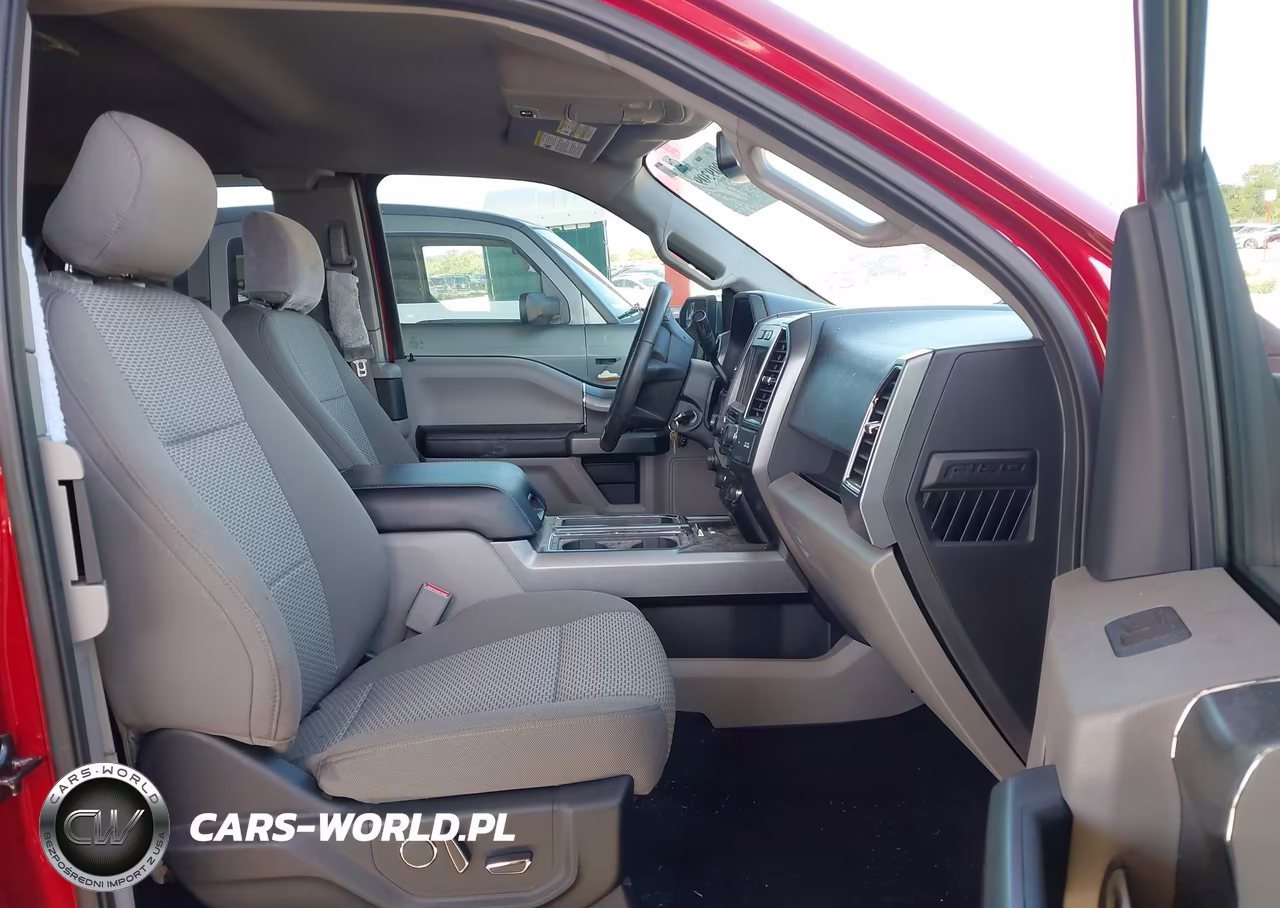 2017 Ford F-150 Xlt VIN:1FTEX1CP8HFB49586 - 5