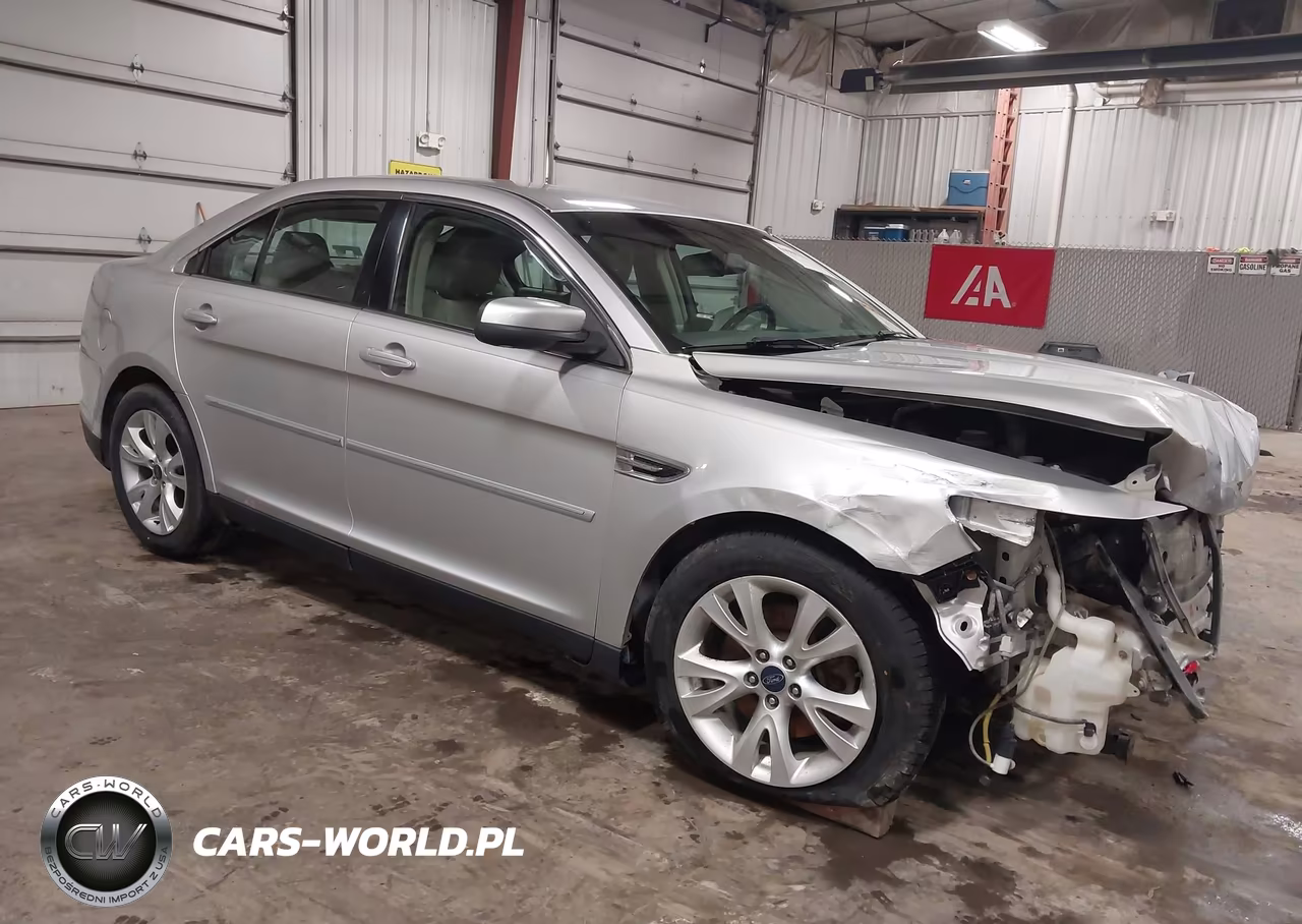 2010 Ford Taurus Sel