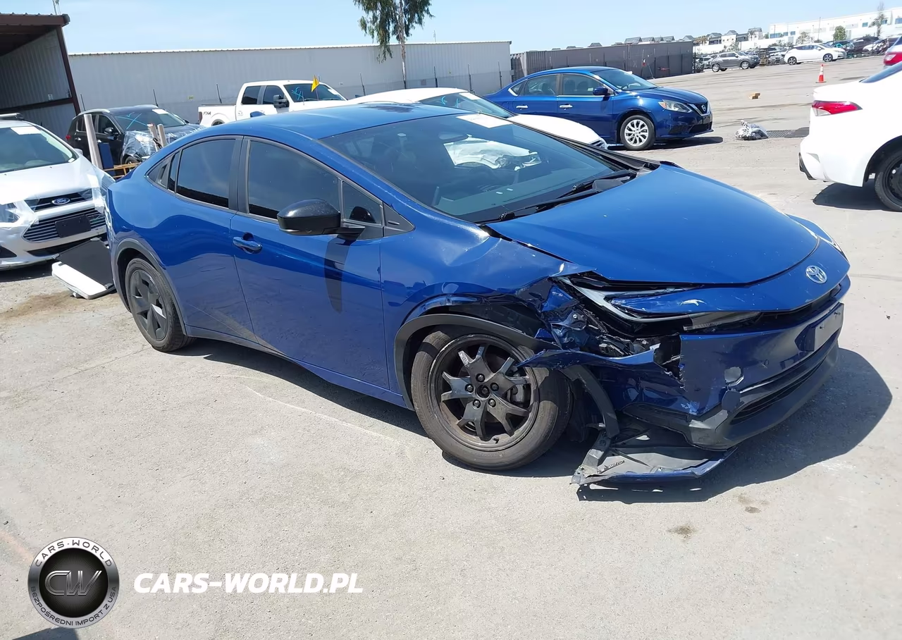 2023 Toyota Prius Le – zdjęcie 1 z 17