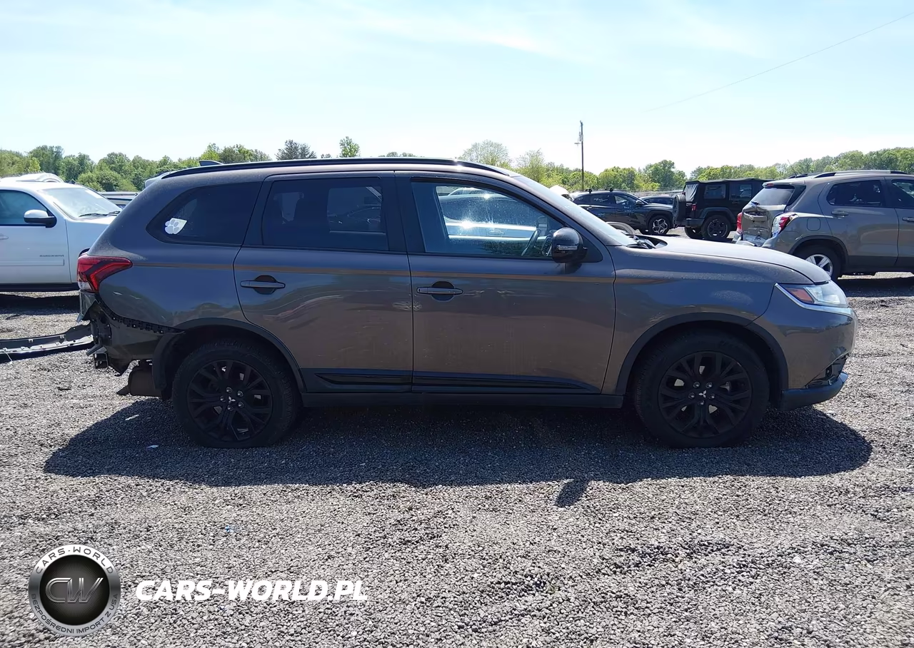 2018 Mitsubishi Outlander Le VIN:JA4AD3A31JZ059844 - 14