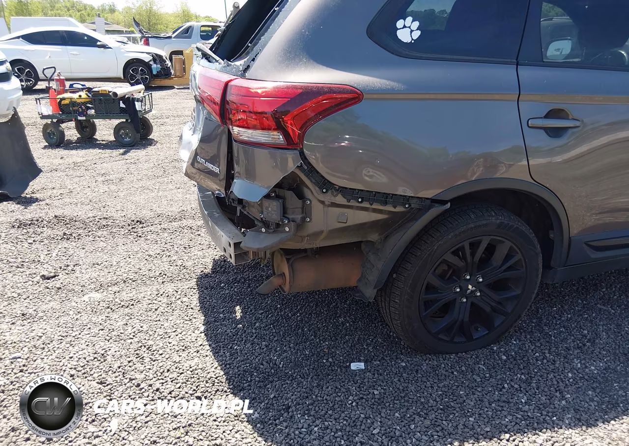 2018 Mitsubishi Outlander Le VIN:JA4AD3A31JZ059844 - 6