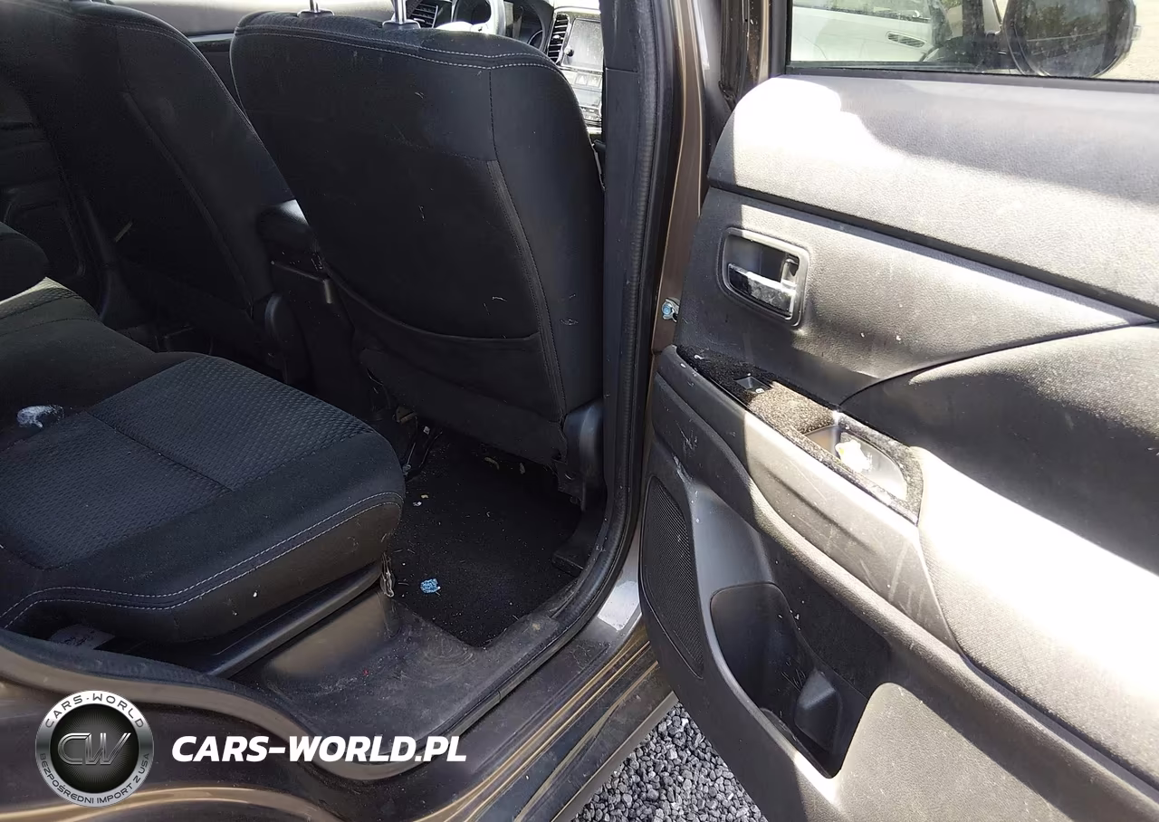 2018 Mitsubishi Outlander Le VIN:JA4AD3A31JZ059844 - 8