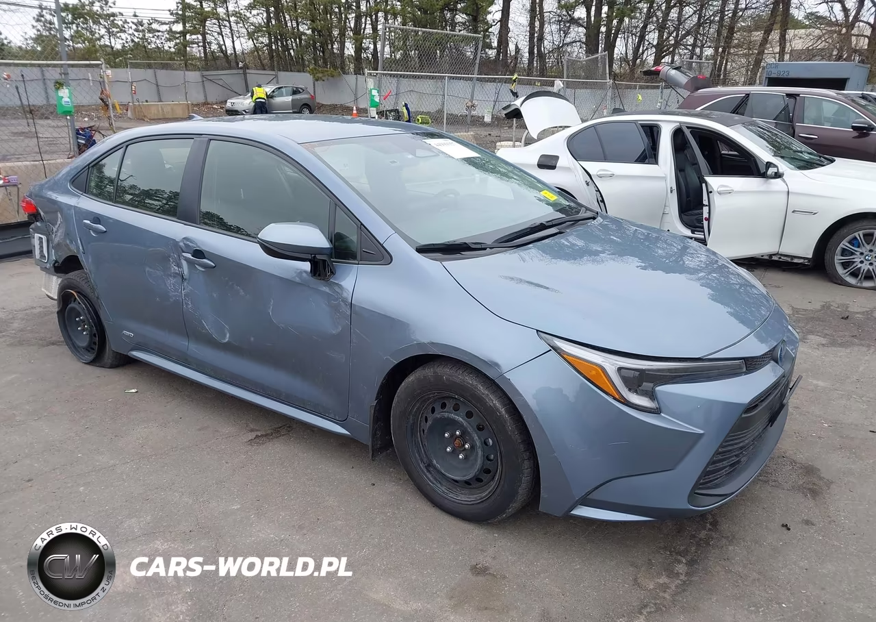 2024 Toyota Corolla Hybrid Le