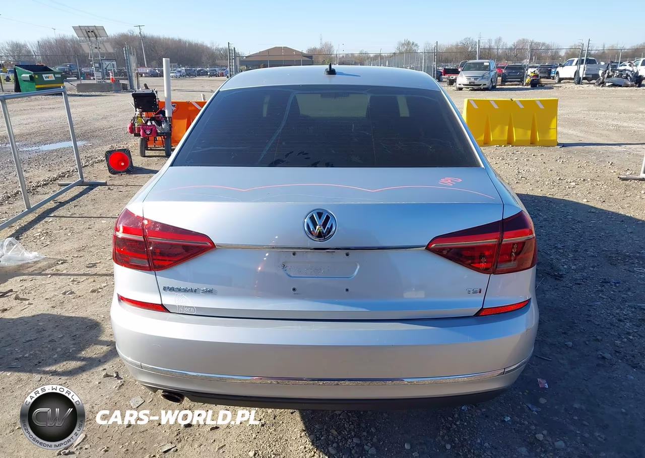 2018 Volkswagen Passat 2.0T Se VIN:1VWBA7A36JC028955 - 17