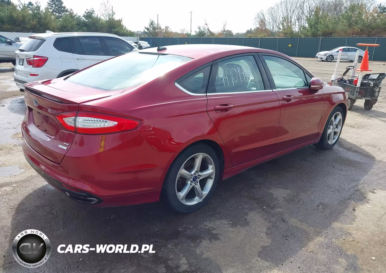 2015 Ford Fusion Se VIN:3FA6P0H93FR186429 - 4
