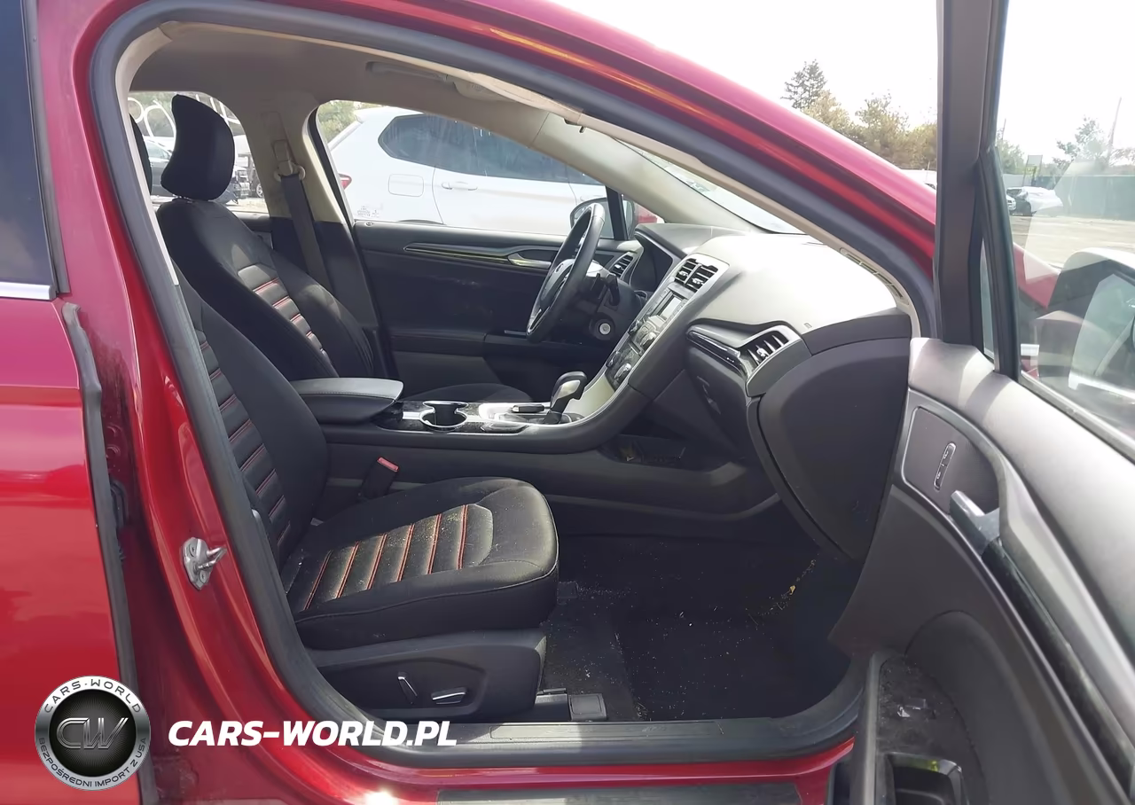 2015 Ford Fusion Se VIN:3FA6P0H93FR186429 - 5