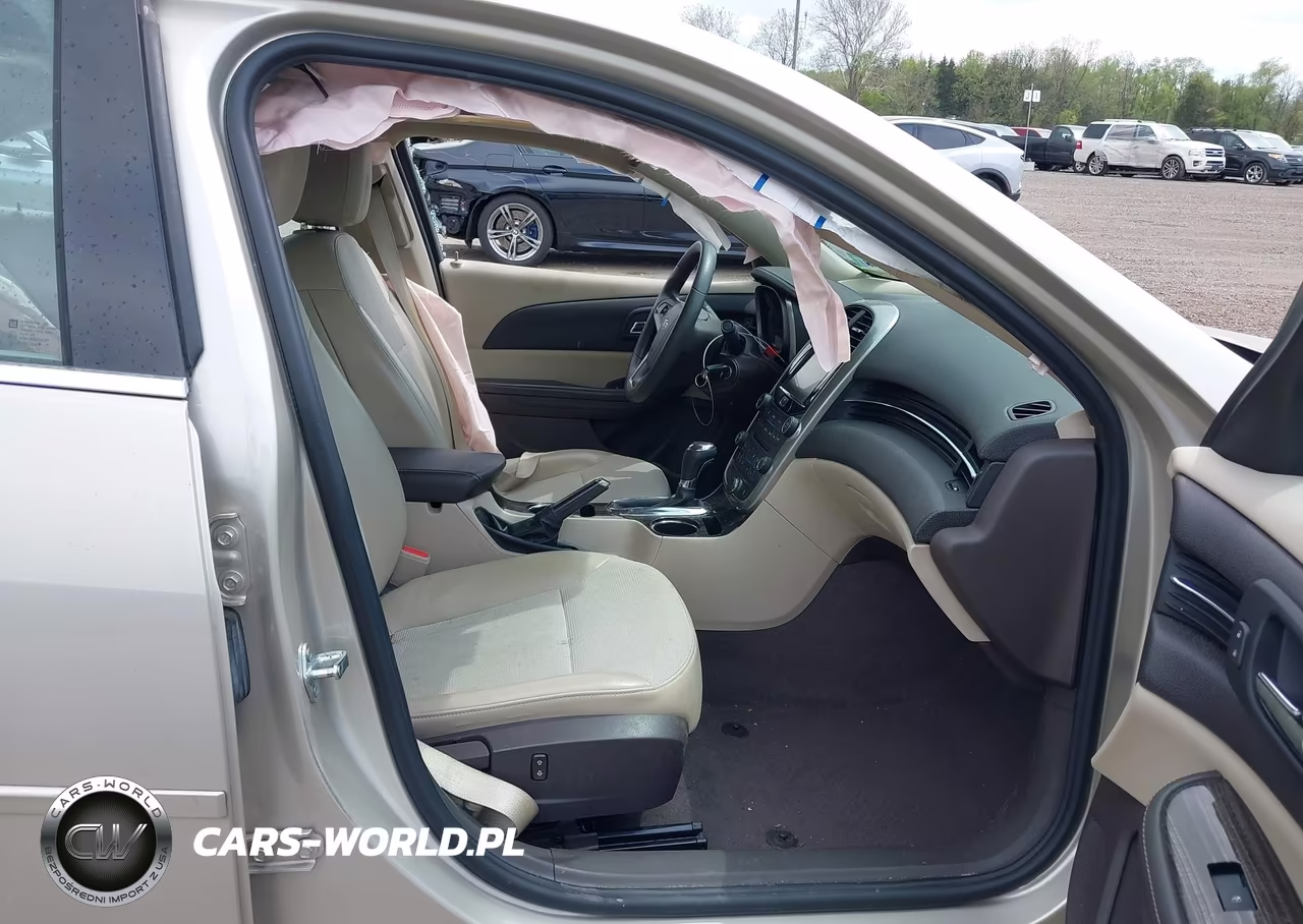 2014 Chevrolet Malibu 1Lt VIN:1G11C5SL1EF278886 - 5