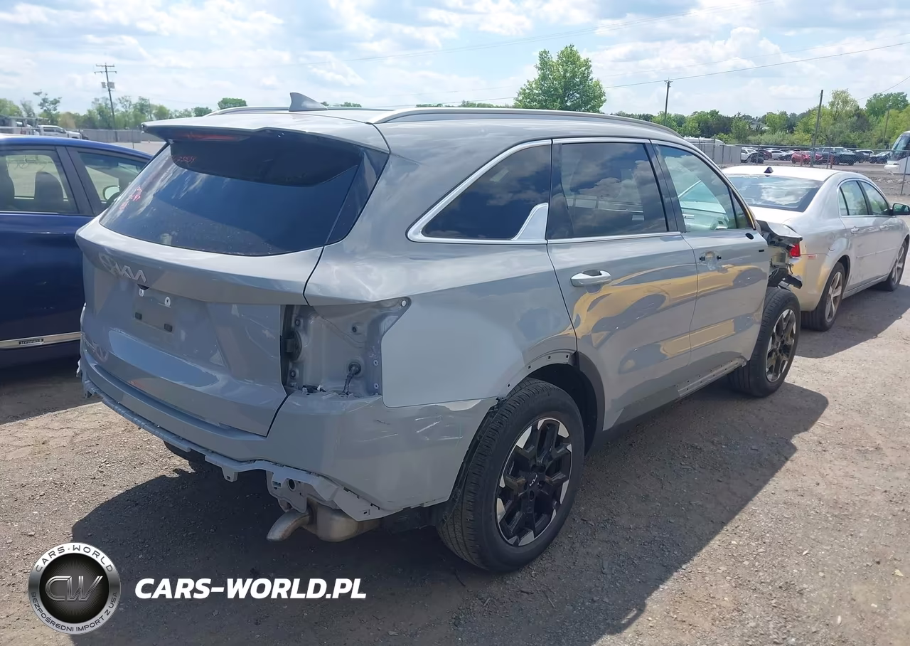 2025 Kia Sorento S VIN:5XYRL4JC7SG395810 - 4