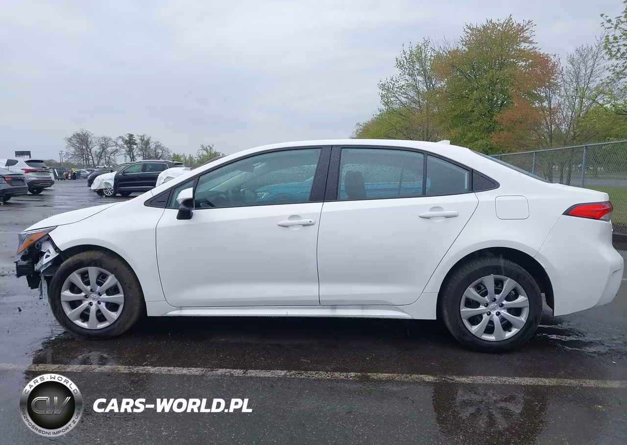 2026 Toyota Corolla Le VIN:5YFB4MDE4TP420994 - 14
