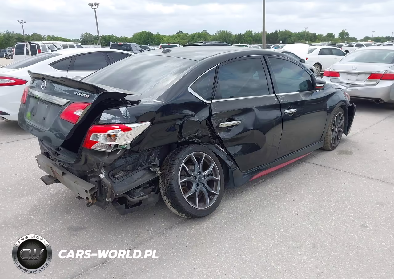 2017 Nissan Sentra Nismo VIN:3N1CB7AP4HY289285 - 4