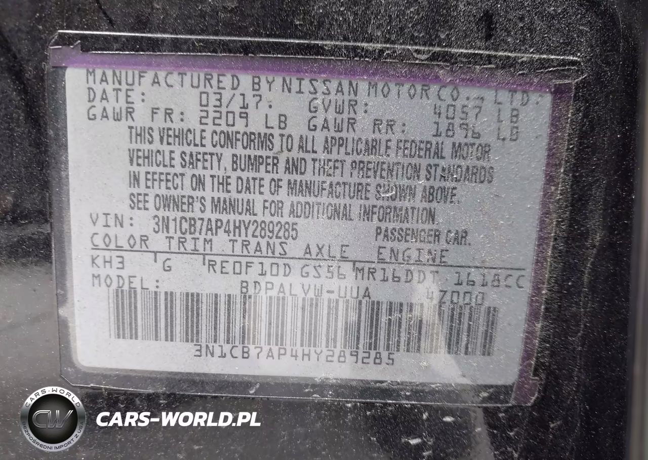 2017 Nissan Sentra Nismo VIN:3N1CB7AP4HY289285 - 9