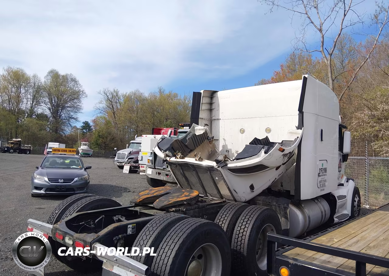 2019 Peterbilt 579 VIN:1XPBDP9X9KD275544 - 4