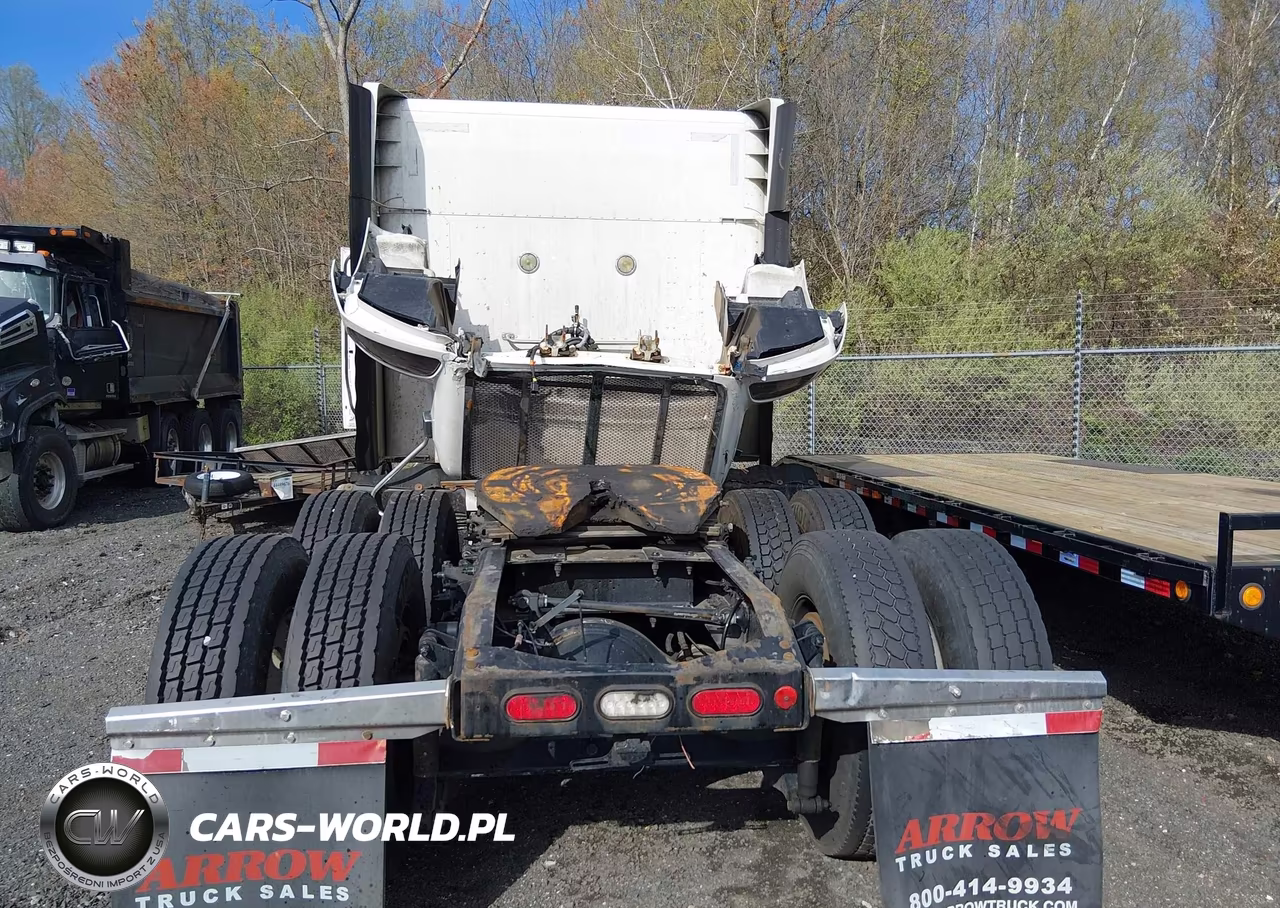 2019 Peterbilt 579 VIN:1XPBDP9X9KD275544 - 8