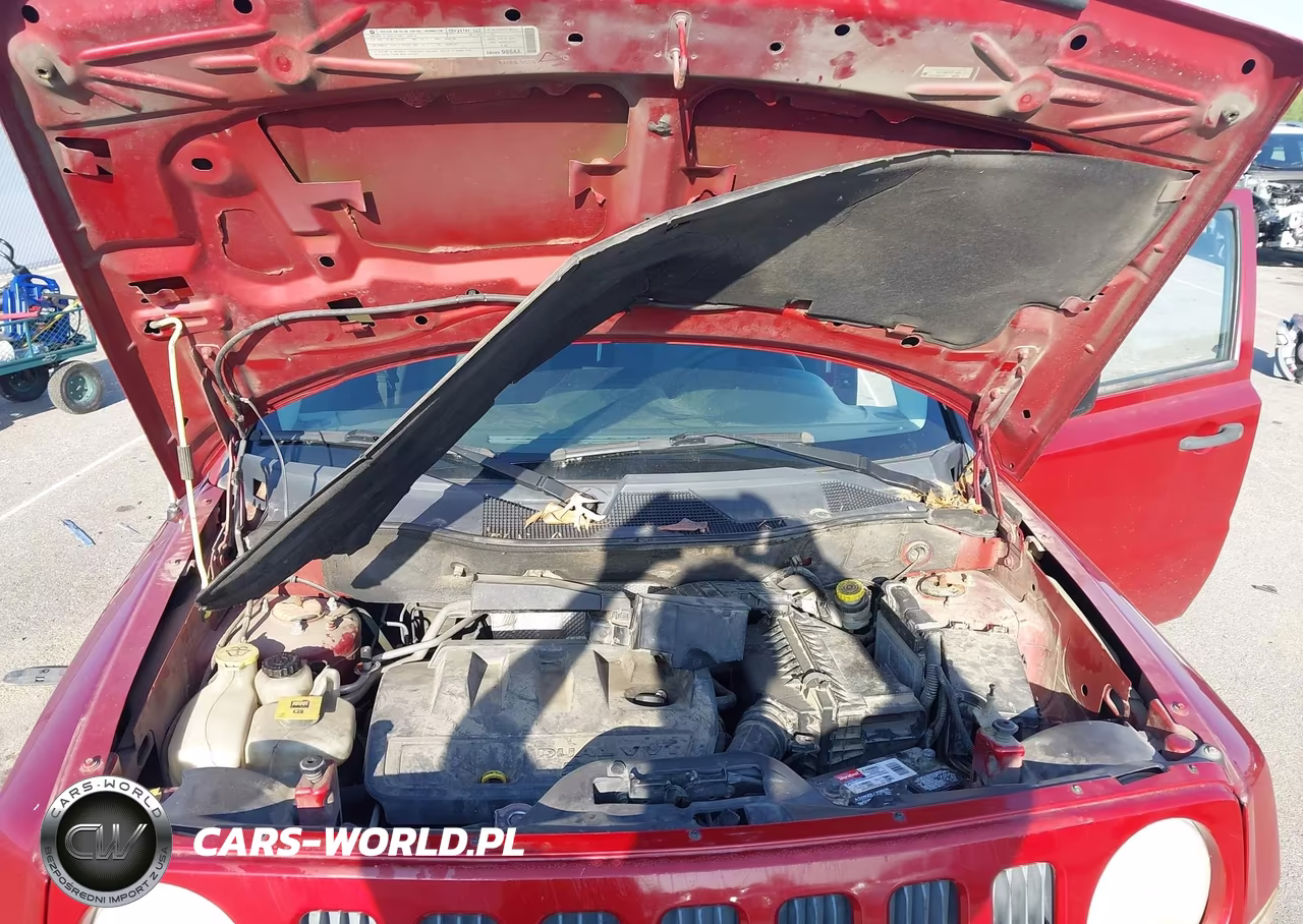 2009 Jeep Patriot Sport VIN:1J4FF28B39D218735 - 10