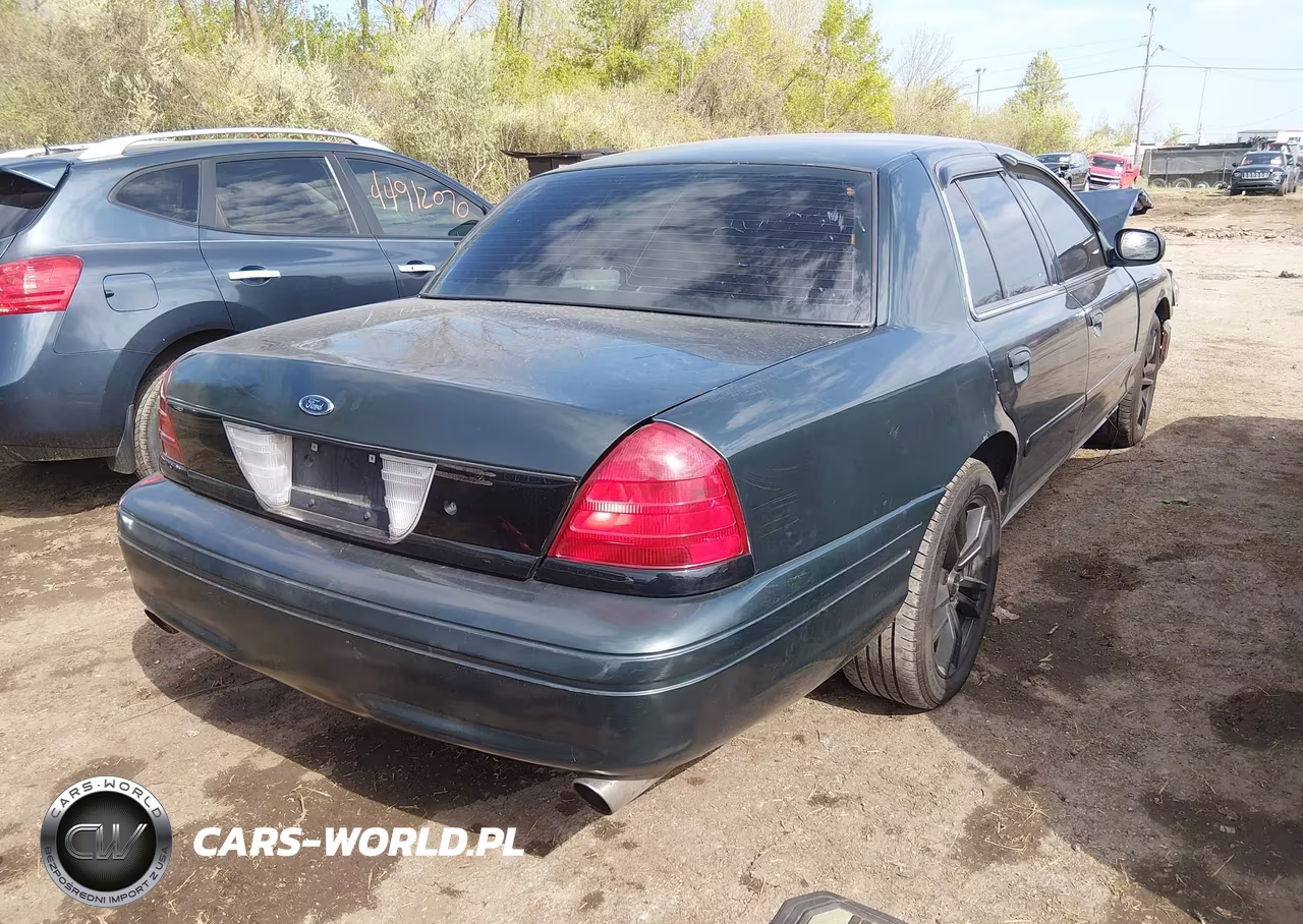 2008 Ford Crown Victoria Police-Police Interceptor VIN:2FAFP71V48X159759 - 4