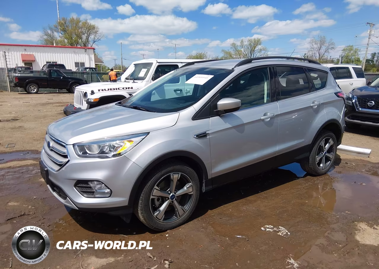2017 Ford Escape Se VIN:1FMCU9G93HUD37823 - 2