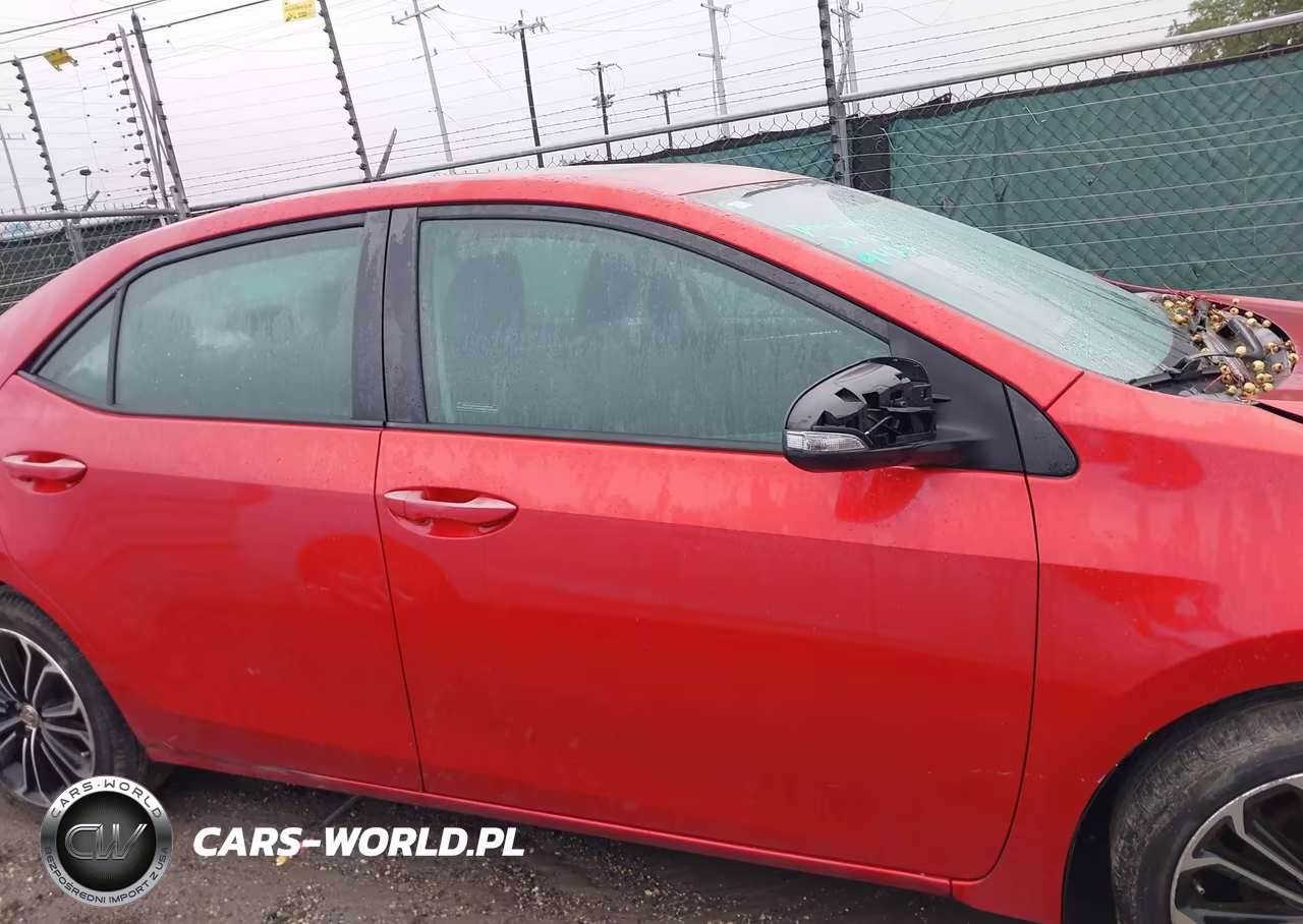2015 Toyota Corolla S Plus VIN:5YFBURHE7FP181405 - 13