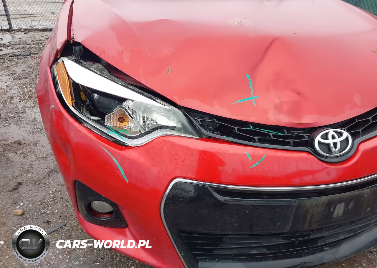 2015 Toyota Corolla S Plus VIN:5YFBURHE7FP181405 - 6