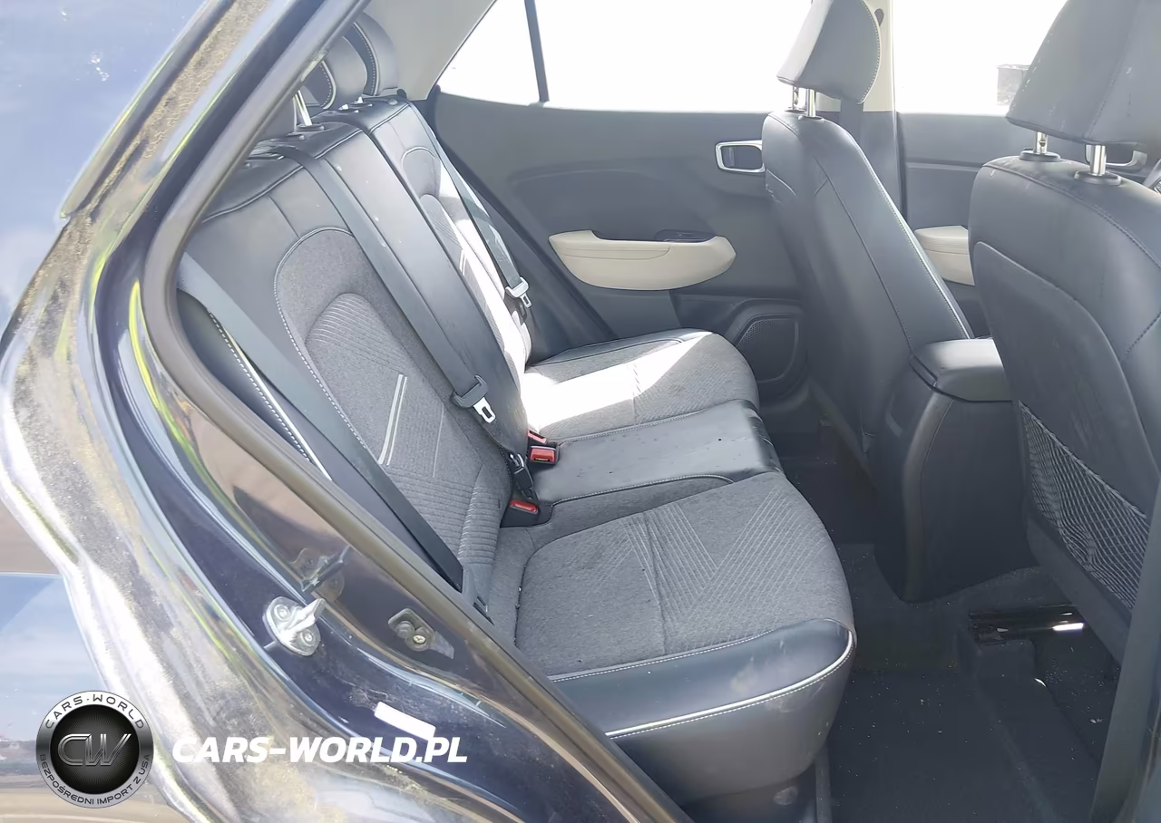2021 Hyundai Venue Denim VIN:KMHRC8A36MU089671 - 8