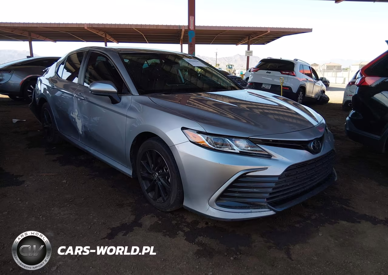 2023 Toyota Camry Le