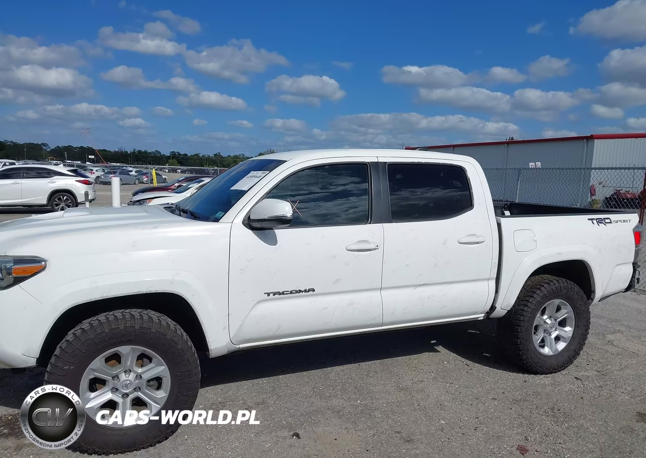 2021 Toyota Tacoma Trd Sport VIN:3TMAZ5CN5MM159209 - 14