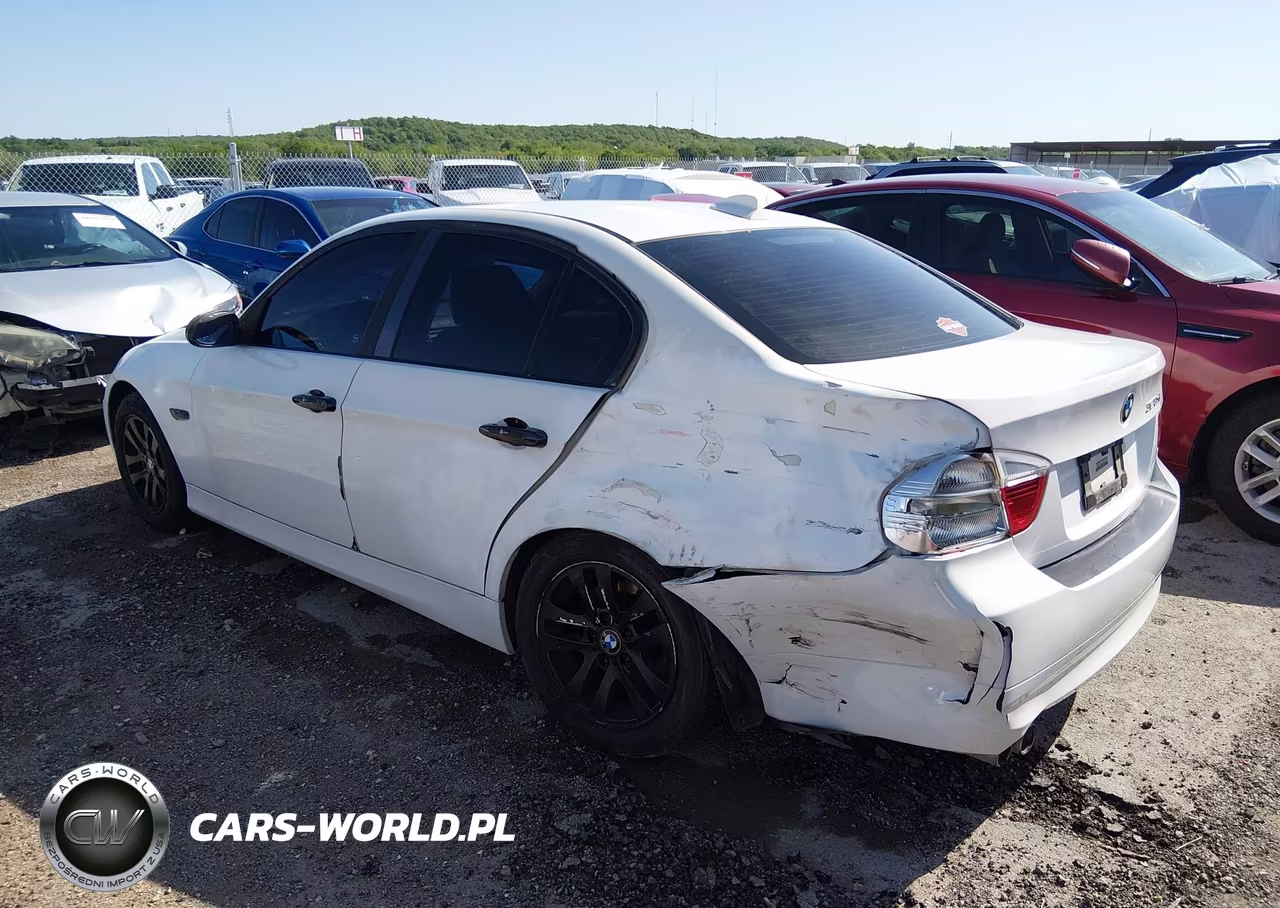 2008 BMW 328I VIN:WBAVA33518KX89672 - 3
