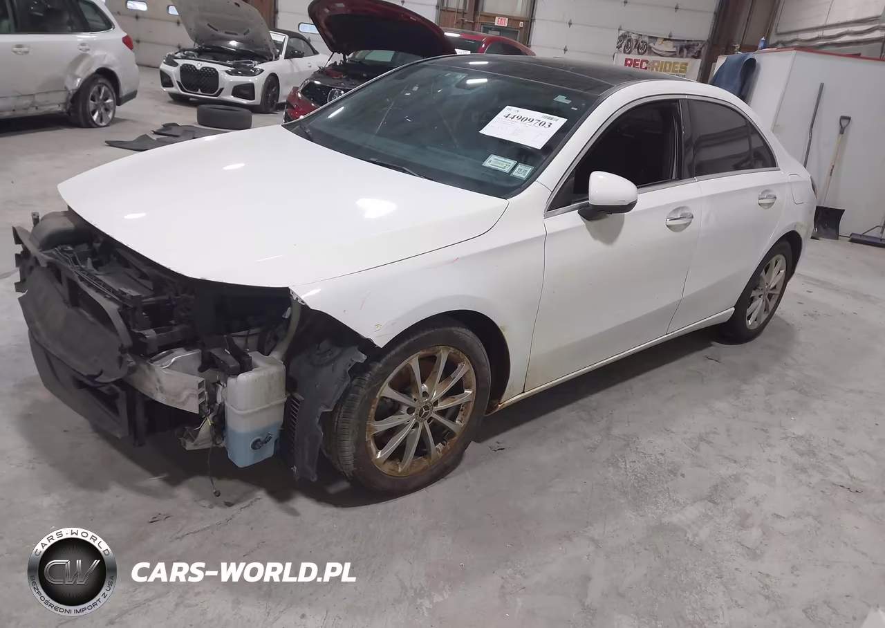 2019 Mercedes-Benz A 220 4Matic VIN:WDD3G4FB9KW022903 - 2