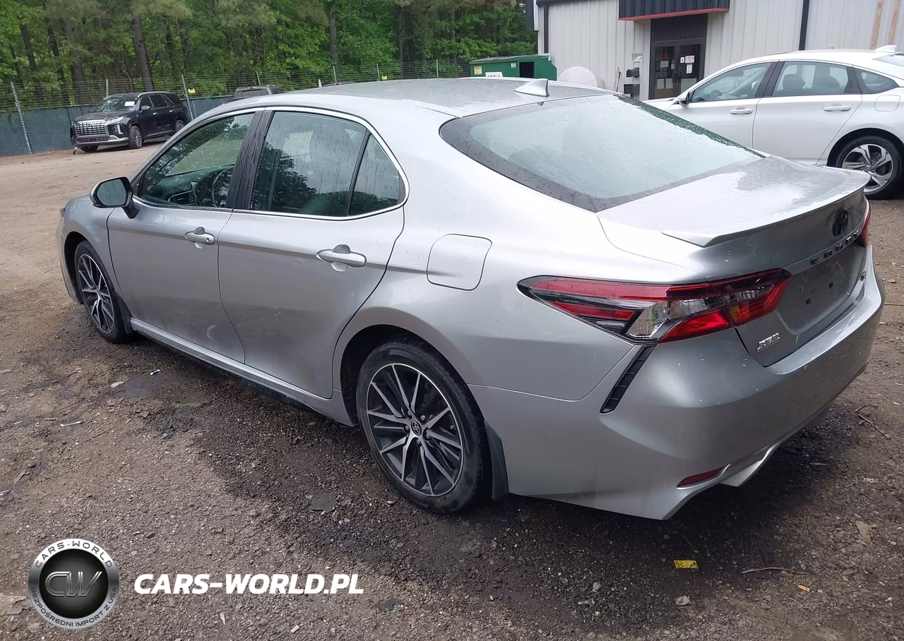2023 Toyota Camry Se VIN:4T1T11AK2PU801995 - 3