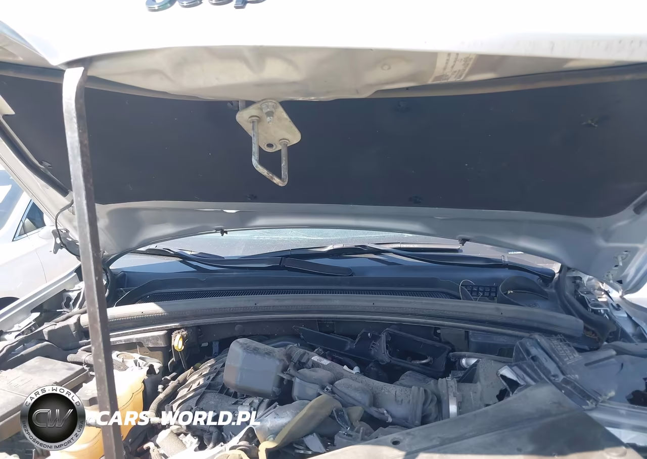 2023 Jeep Grand Cherokee Altitude 4X4 VIN:1C4RJHAG3P8848397 - 10
