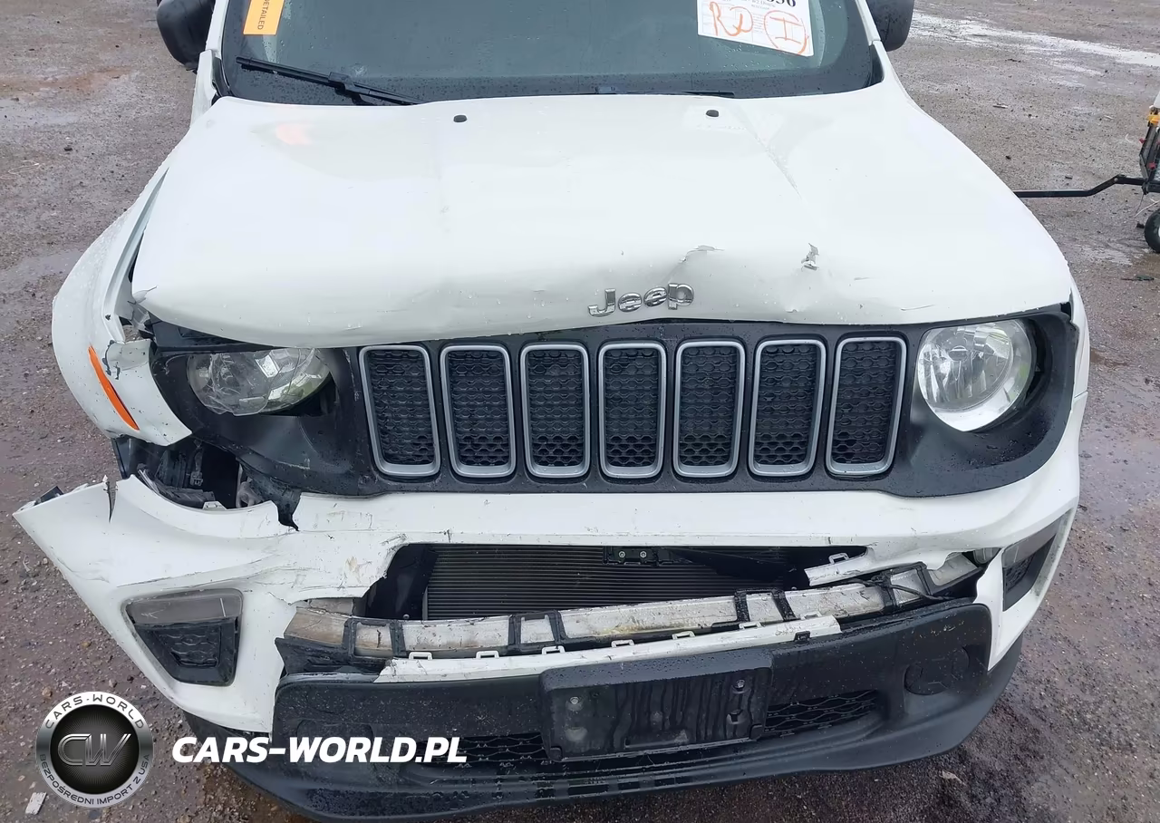 2023 Jeep Renegade Latitude 4X4 VIN:ZACNJDB10PPP24241 - 18