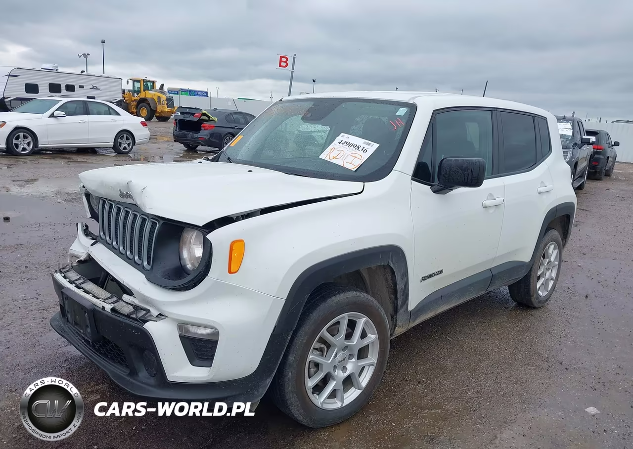 2023 Jeep Renegade Latitude 4X4 VIN:ZACNJDB10PPP24241 - 2