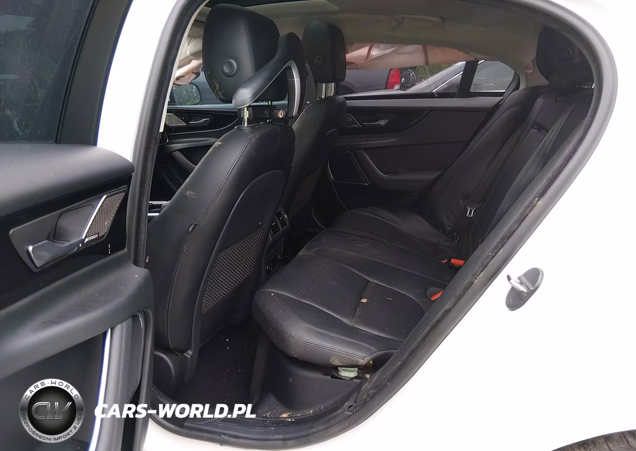 2020 Jaguar Xe S Awd Automatic VIN:SAJAJ4FX8LCP63918 - 8