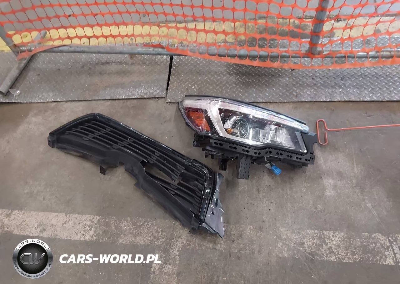 2020 Subaru Forester Premium VIN:JF2SKAJCXLH467452 - 12