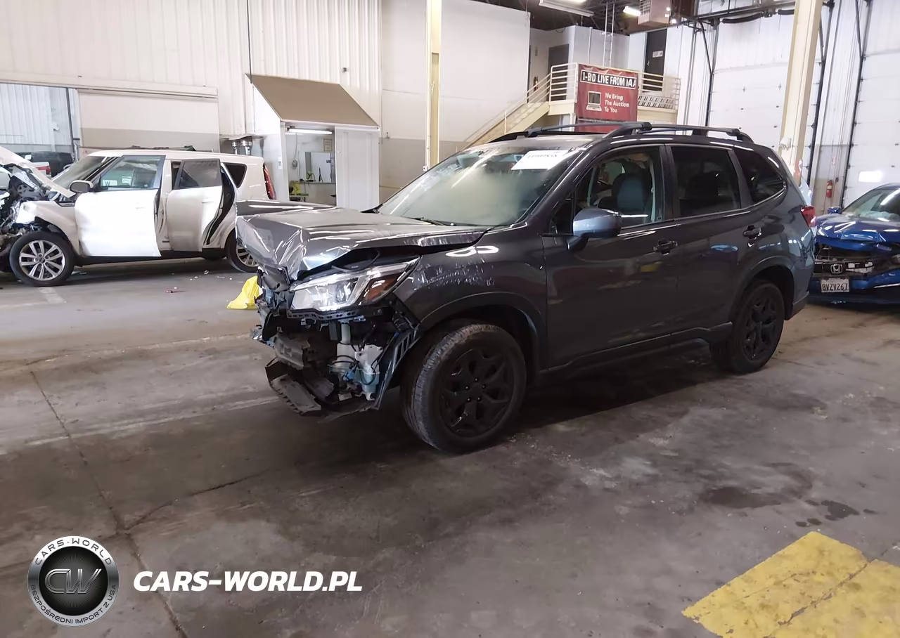 2020 Subaru Forester Premium VIN:JF2SKAJCXLH467452 - 2