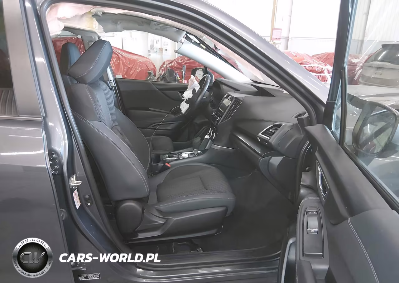2020 Subaru Forester Premium VIN:JF2SKAJCXLH467452 - 5