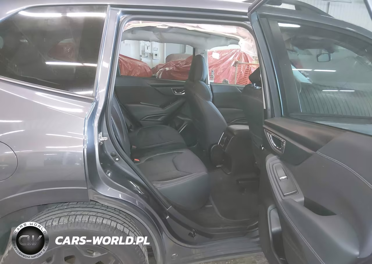 2020 Subaru Forester Premium VIN:JF2SKAJCXLH467452 - 8