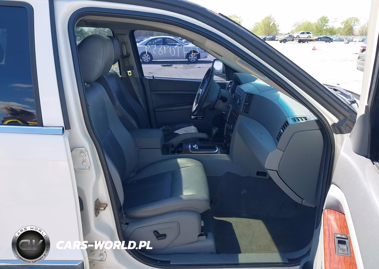 2005 Jeep Grand Cherokee Limited VIN:1J4HR58215C615071 - 5