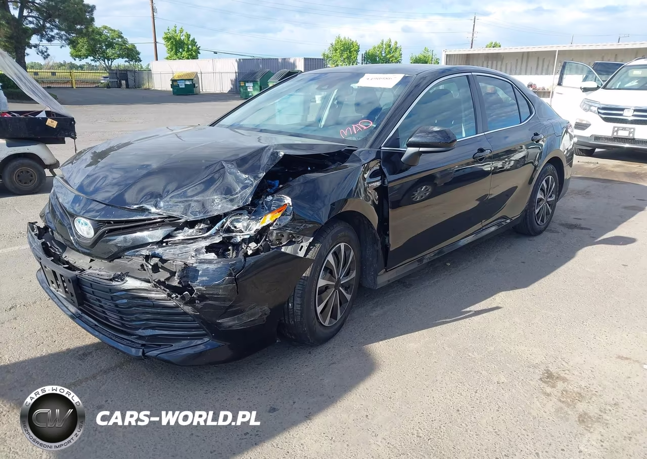 2018 Toyota Camry Hybrid Le VIN:4T1B31HK4JU500552 - 2