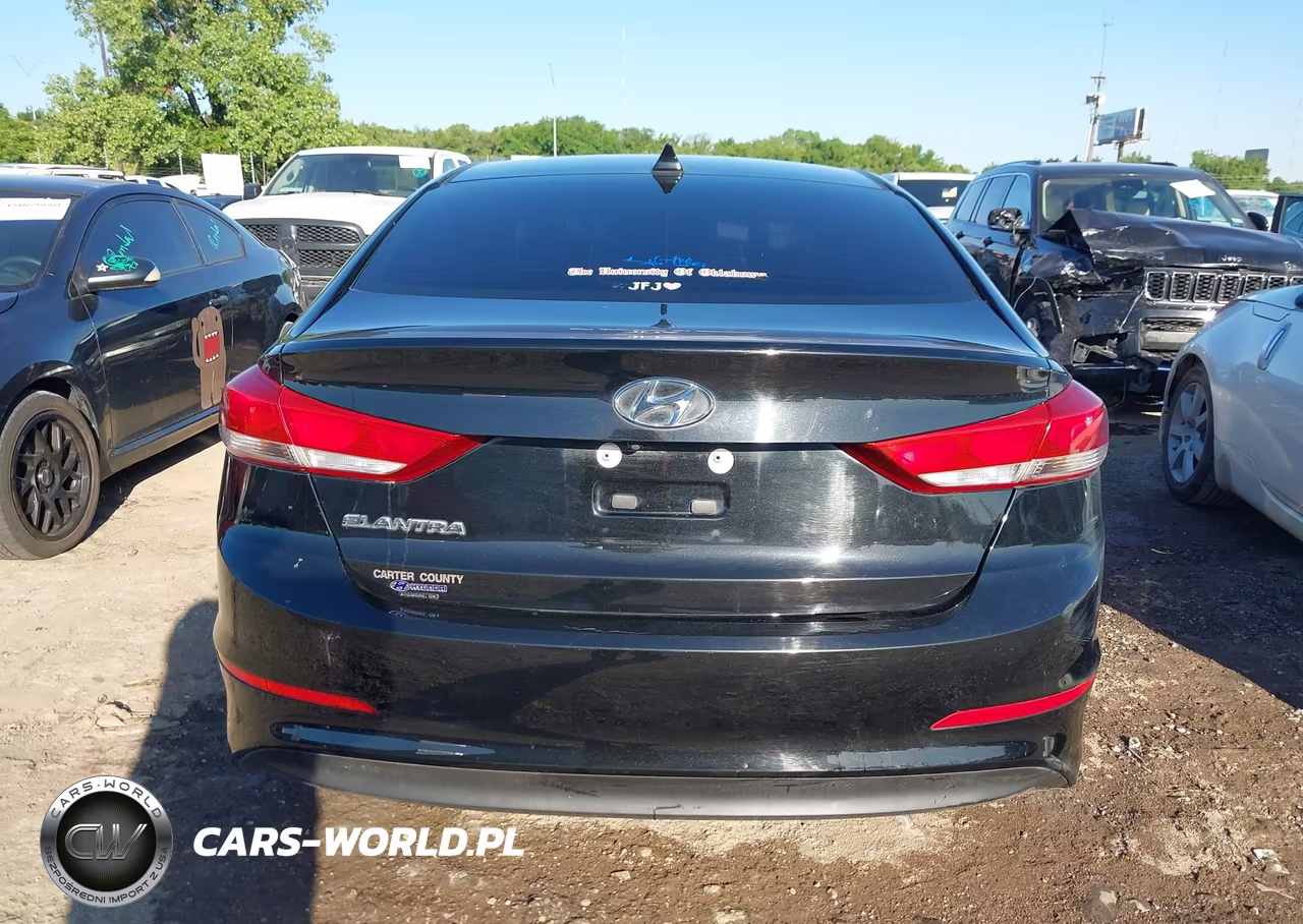 2018 Hyundai Elantra Value Edition VIN:5NPD84LF2JH323777 - 16