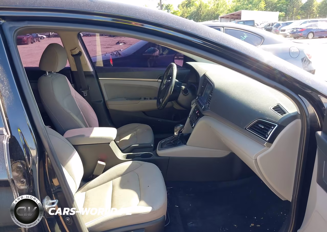 2018 Hyundai Elantra Value Edition VIN:5NPD84LF2JH323777 - 5