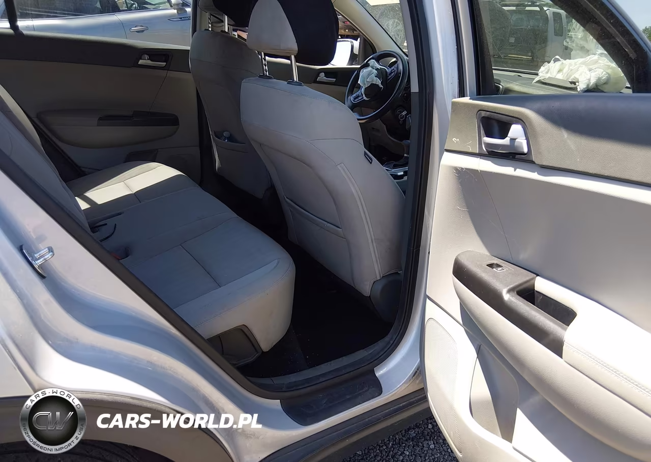 2017 Kia Sportage Lx VIN:KNDPM3AC2H7219638 - 8