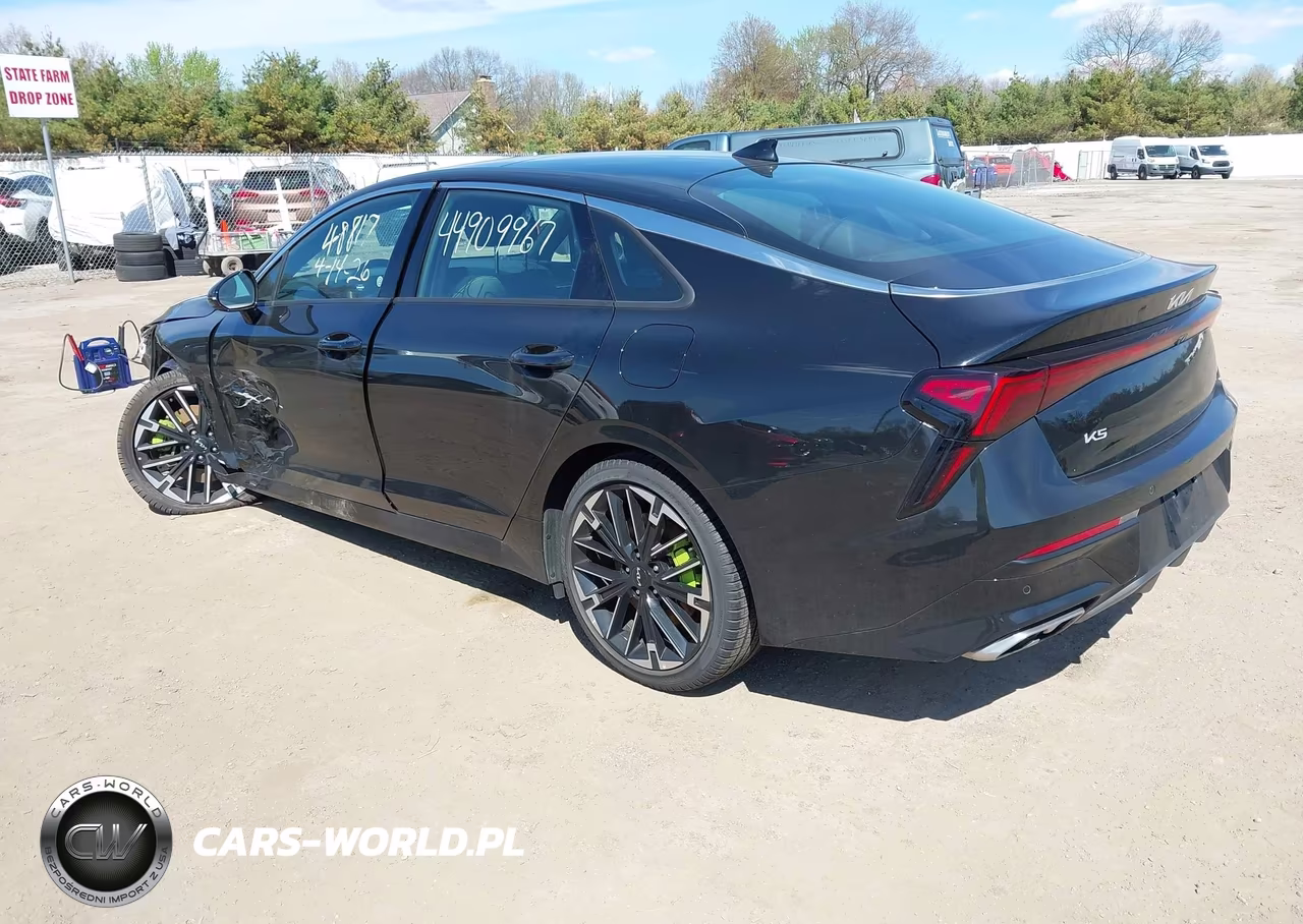2026 Kia K5 Gt VIN:KNAG44J81T5428744 - 3