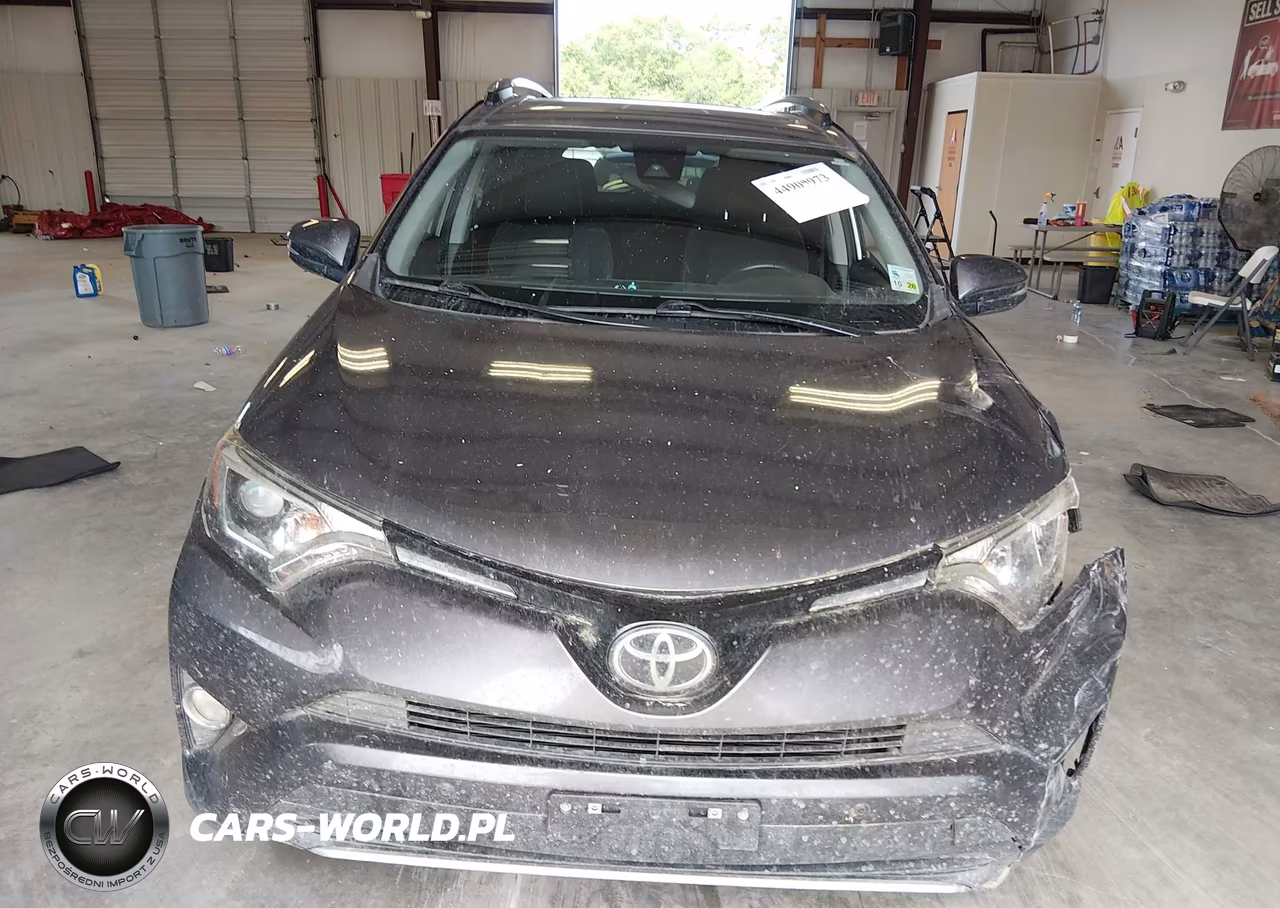 2018 Toyota Rav4 Xle VIN:JTMWFREV4JJ203373 - 12