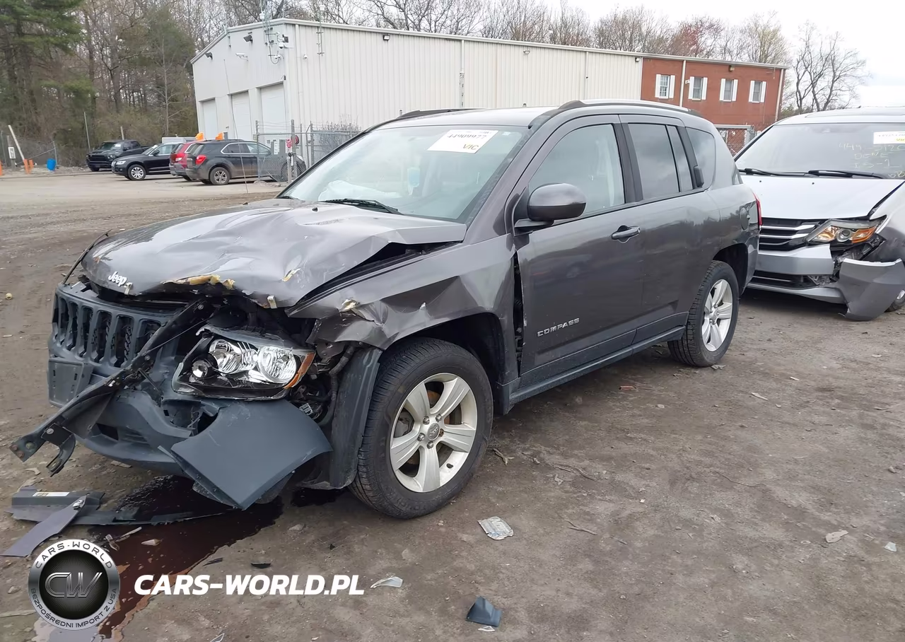 2015 Jeep Compass Latitude VIN:1C4NJDEBXFD409130 - 2