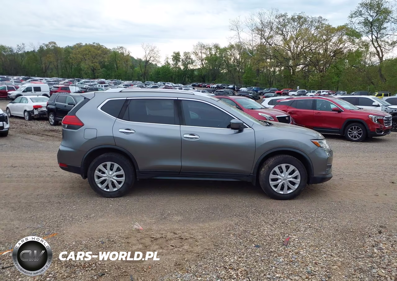 2017 Nissan Rogue S VIN:JN8AT2MV6HW259179 - 13