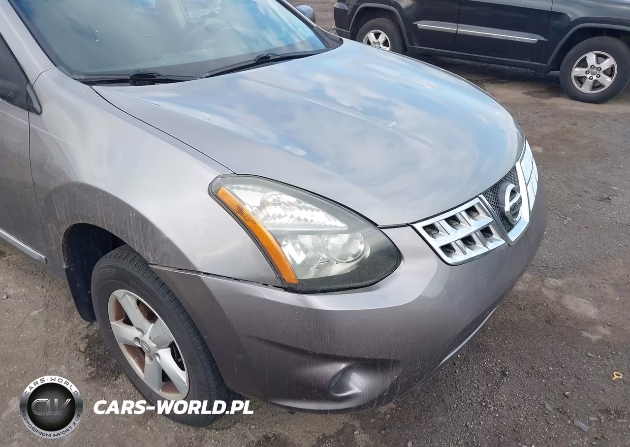 2014 Nissan Rogue Select S VIN:JN8AS5MV6EW718985 - 6
