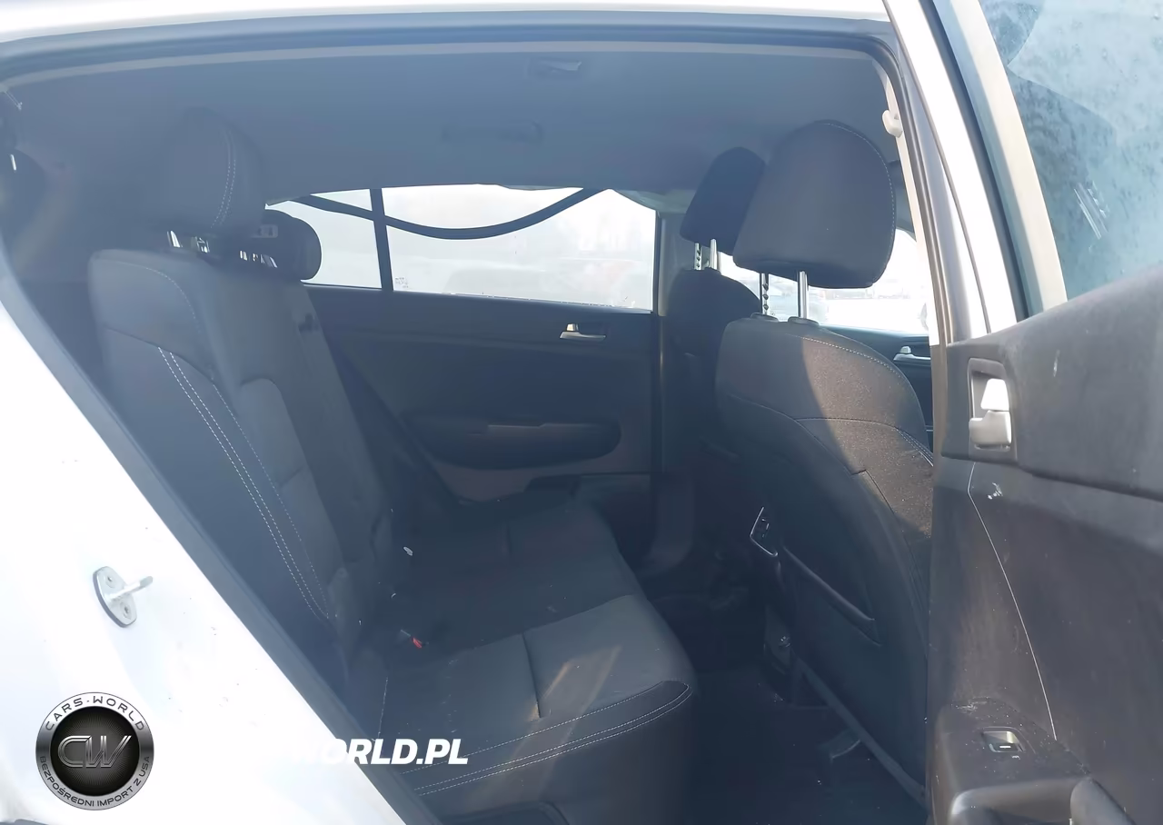 2019 Kia Sportage Lx VIN:KNDPMCACXK7518737 - 8