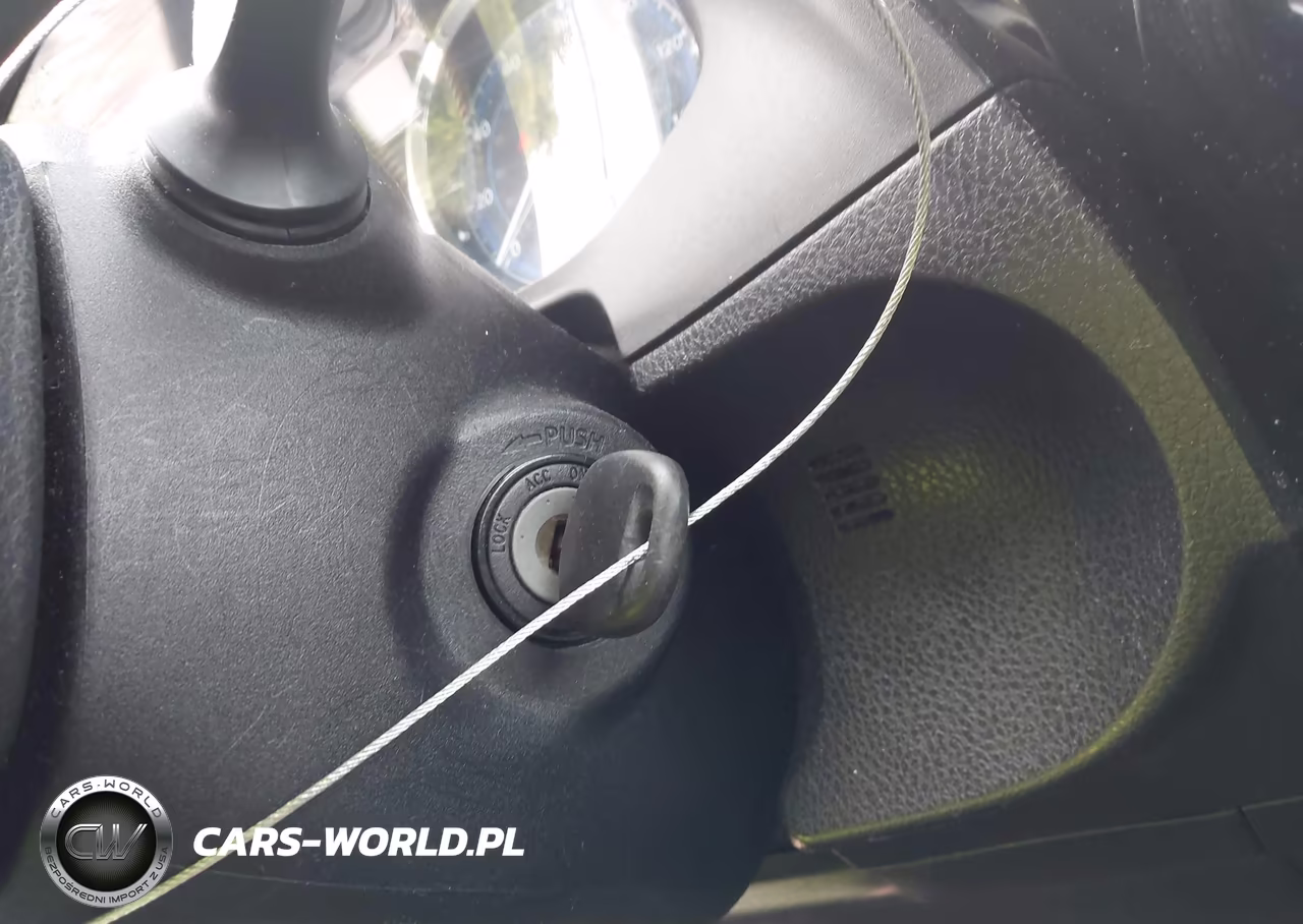2017 Toyota Corolla Le VIN:5YFBURHE6HP651605 - 11