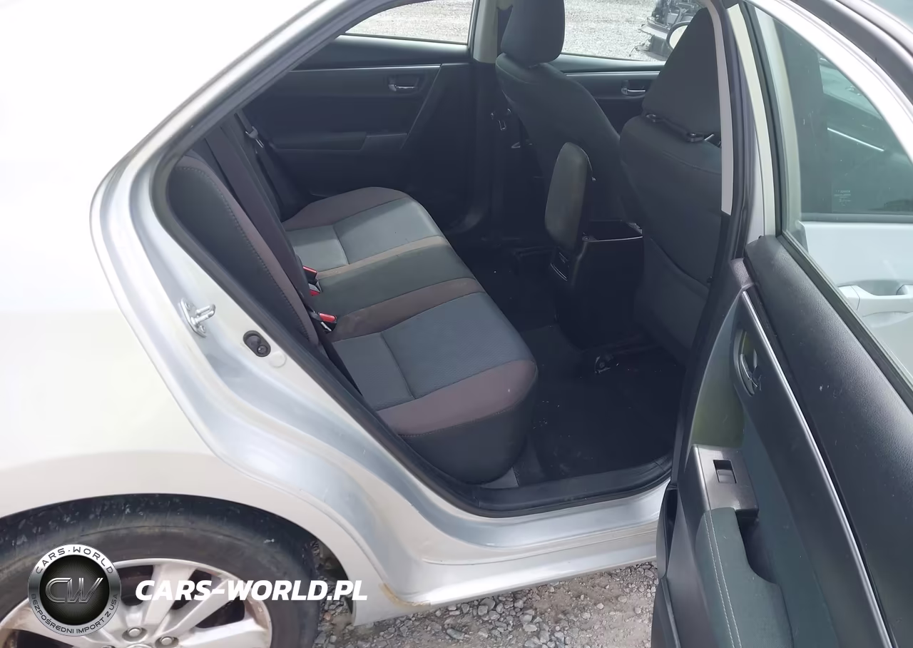 2017 Toyota Corolla Le VIN:5YFBURHE6HP651605 - 8